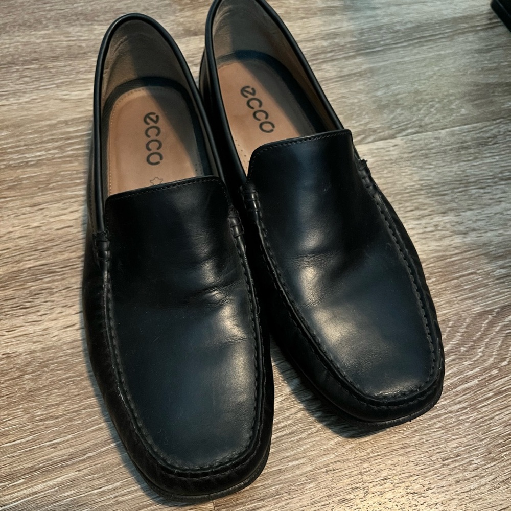 ECCO Men's Black Leather Loafers